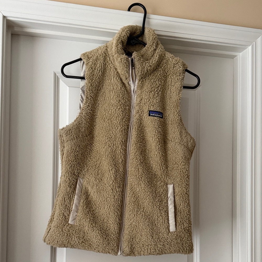 Patagonia Beige Sherpa Fleece Vest